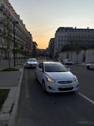 Hyundai Accent 2016, 220,000 km - 1.4 l - Bakı