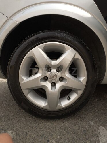 Opel Astra 2008, 243,900 km - 1.3 l - Masallı