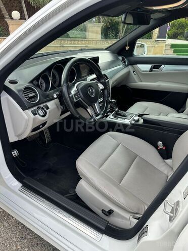 Mercedes C 250 2014, 220,000 km - 1.8 l - Bakı