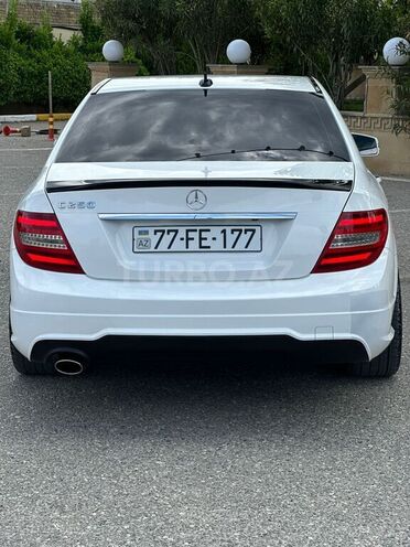 Mercedes C 250 2014, 220,000 km - 1.8 l - Bakı