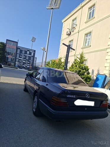 Mercedes E 260 1989, 259,000 km - 2.6 l - Bakı