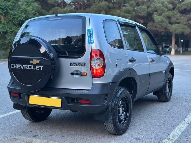 Chevrolet Niva 2014, 22,800 km - 1.7 l - Bakı