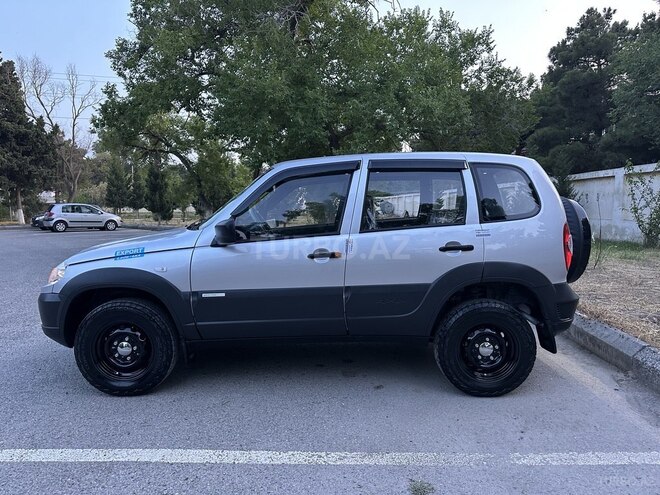 Chevrolet Niva 2014, 22,800 km - 1.7 l - Bakı
