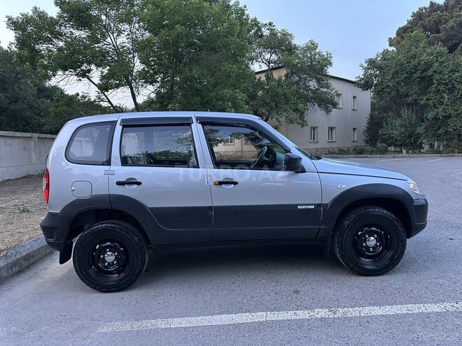 Chevrolet Niva 2014, 22,800 km - 1.7 l - Bakı