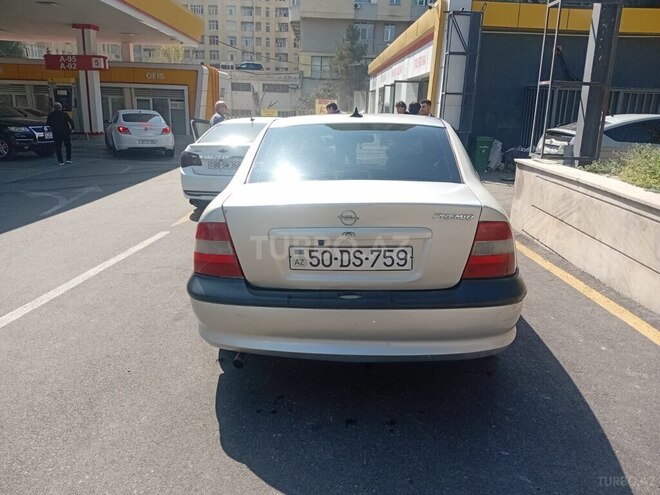 Opel Vectra 1996, 250,000 km - 1.8 l - Bakı