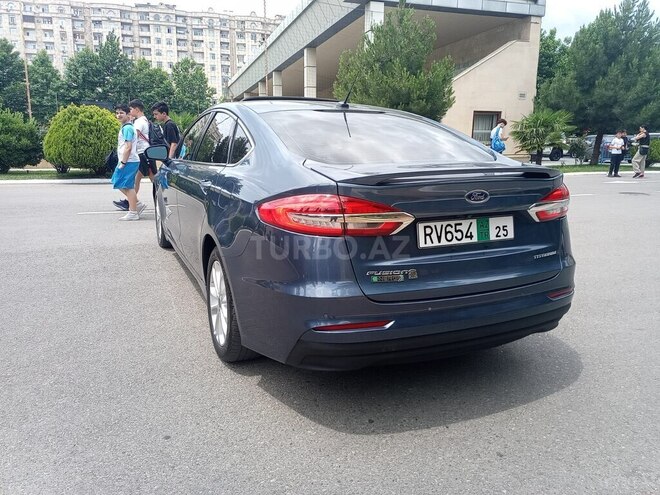Ford Fusion (North America) 2019, 124,200 km - 2.0 l - Bakı