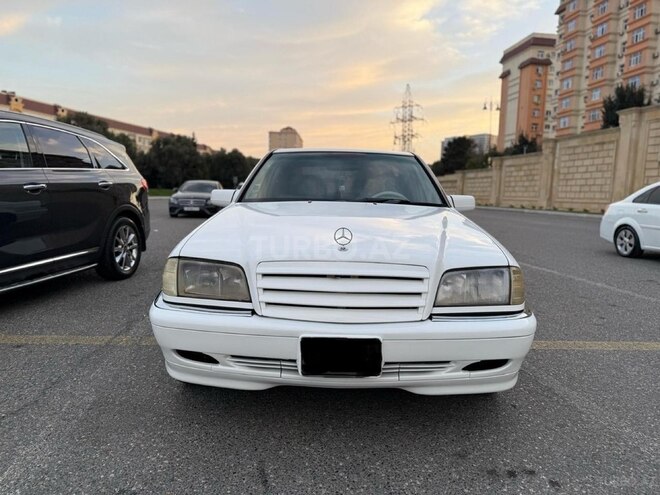 Mercedes C 230 1997, 354,000 km - 2.3 l - Bakı