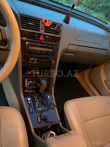 Mercedes C 230 1997, 354,000 km - 2.3 l - Bakı