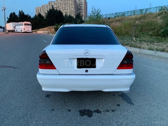 Mercedes C 230 1997, 354,000 km - 2.3 l - Bakı