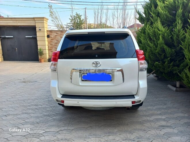 Toyota Land Cruiser Prado 2012, 185,000 km - 2.7 л - Bakı