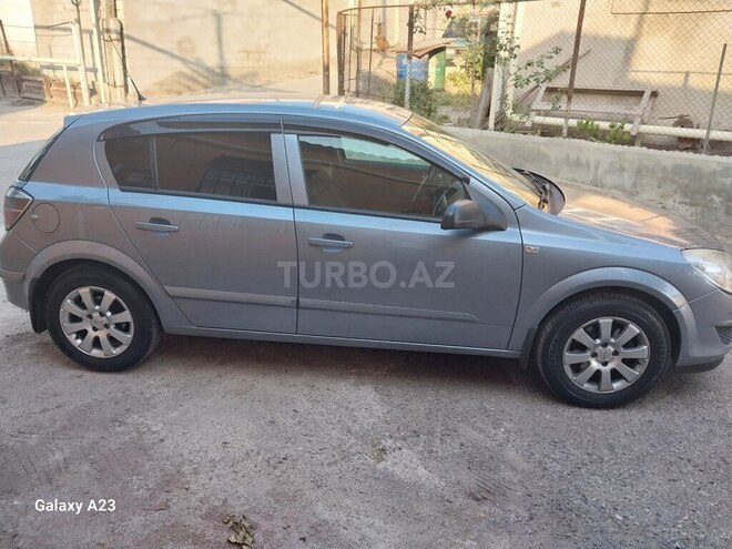 Opel Astra 2009, 202,000 km - 1.4 l - Bakı