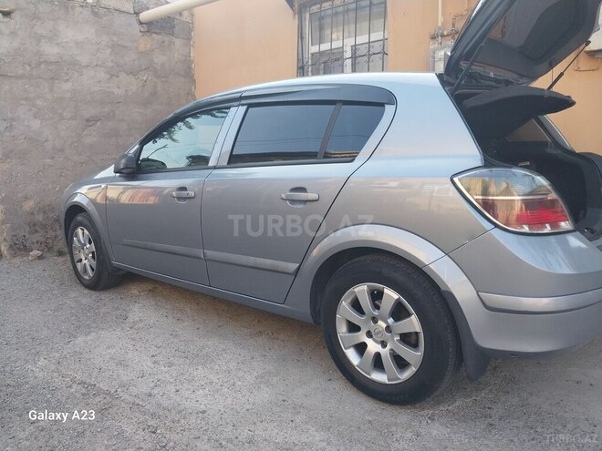 Opel Astra 2009, 202,000 km - 1.4 l - Bakı