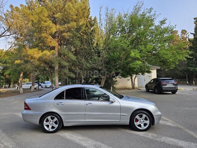 Mercedes C 200 2001, 275,000 km - 2.0 l - Sumqayıt
