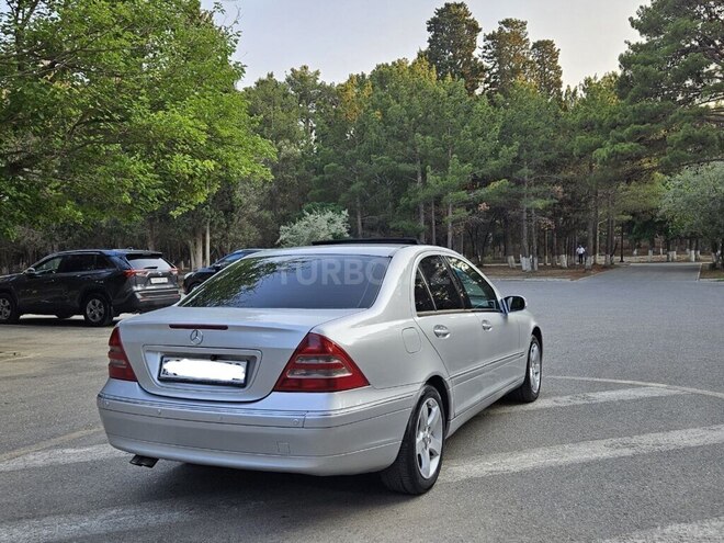 Mercedes C 200 2001, 275,000 km - 2.0 l - Sumqayıt