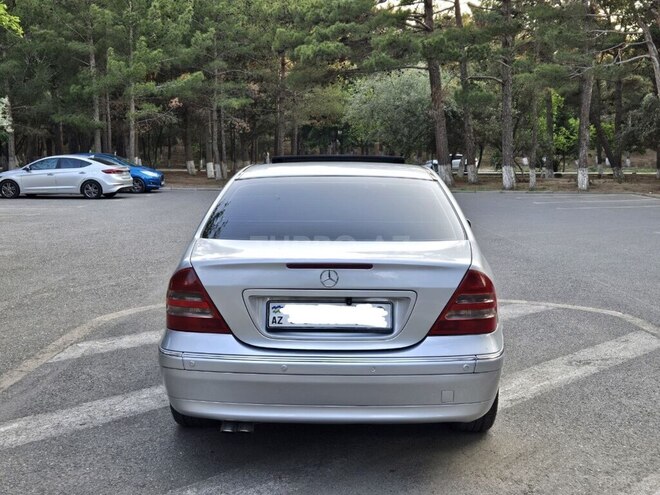 Mercedes C 200 2001, 275,000 km - 2.0 l - Sumqayıt