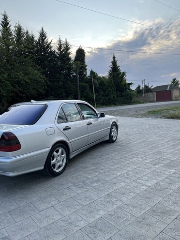 Mercedes C 230 1999, 153,000 km - 2.3 l - Masallı