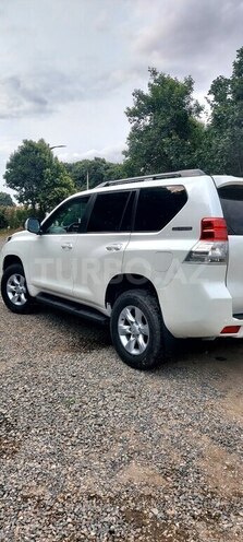 Toyota Land Cruiser Prado 2012, 80,000 km - 2.7 л - Masallı
