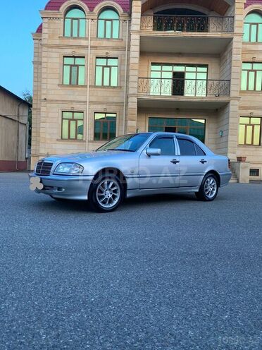 Mercedes C 240 2000, 281,234 km - 2.4 l - İmişli