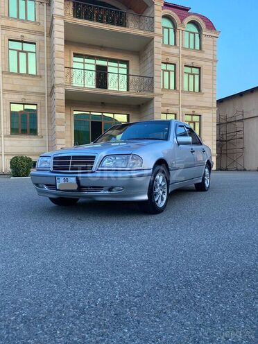 Mercedes C 240 2000, 281,234 km - 2.4 l - İmişli