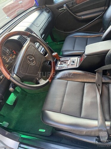 Mercedes C 240 2000, 281,234 km - 2.4 l - İmişli