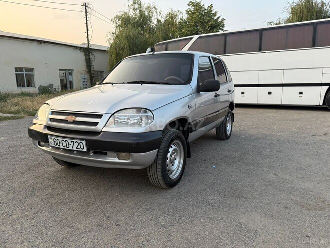 Chevrolet Niva 2006, 241,685 km - 1.7 л - Tovuz