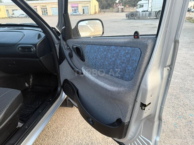 Chevrolet Niva 2006, 241,685 km - 1.7 л - Tovuz