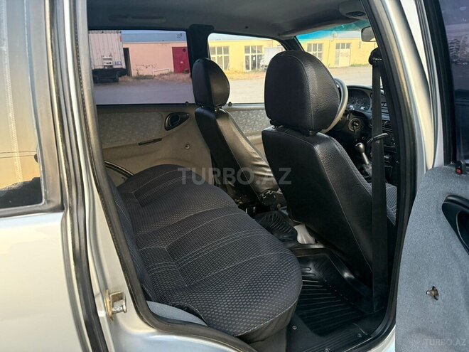 Chevrolet Niva 2006, 241,685 km - 1.7 л - Tovuz