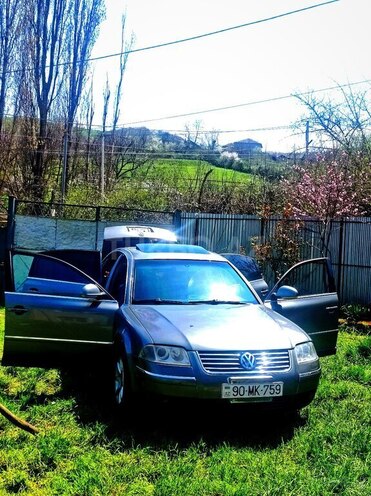 Volkswagen Passat 2003, 433,416 km - 2.0 l - Sumqayıt