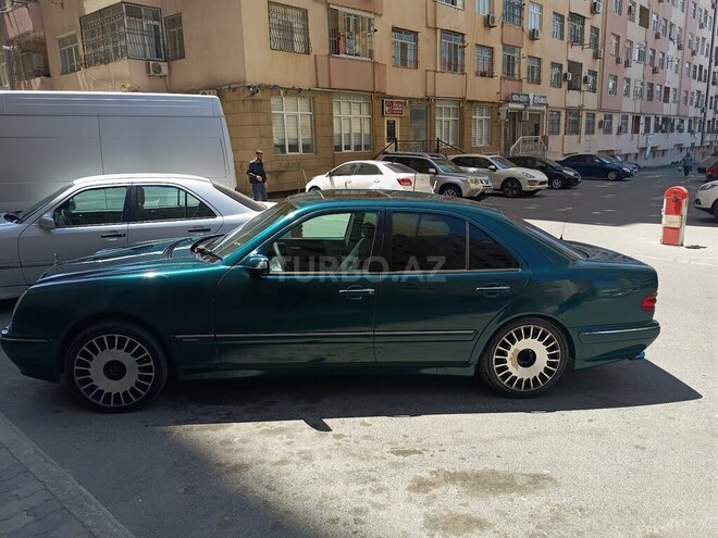 Mercedes E 220 d 1998, 525,000 km - 2.2 l - Bakı