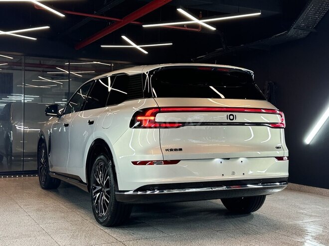 Changan Qiyuan Q07-6