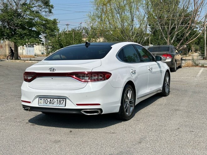 Hyundai Grandeur 2018, 242,000 km - 2.4 l - Bakı