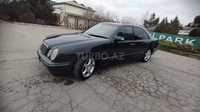 Mercedes E 220 d 1999, 472,500 km - 2.2 l - Bakı