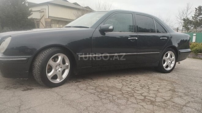 Mercedes E 220 d 1999, 472,500 km - 2.2 l - Bakı