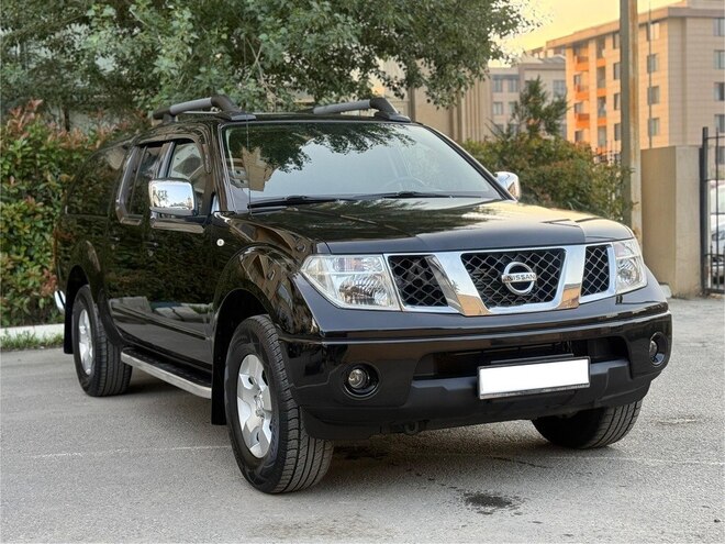 Nissan Navara 2015, 138,509 km - 2.5 l - Bakı