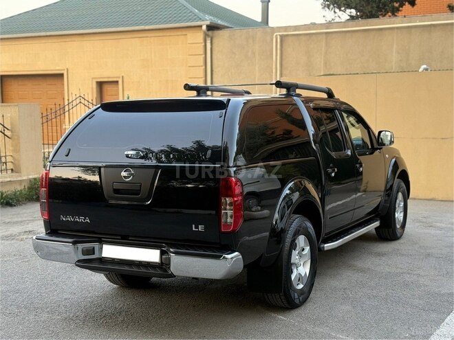Nissan Navara 2015, 138,509 km - 2.5 l - Bakı