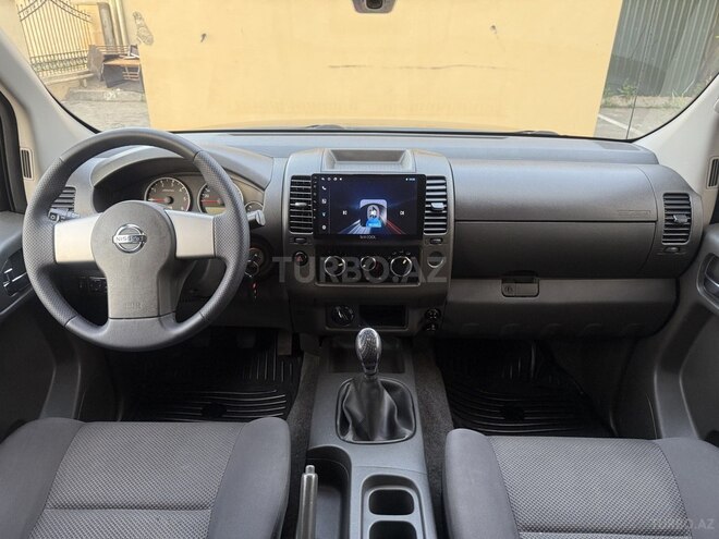 Nissan Navara 2015, 138,509 km - 2.5 l - Bakı