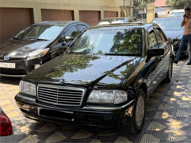 Mercedes C 200 1998, 333,000 km - 2.0 l - Bakı