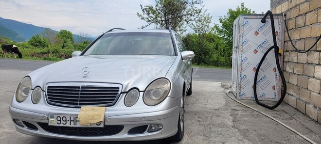 Mercedes E 220 d 2006, 412,000 km - 2.2 л - Zaqatala