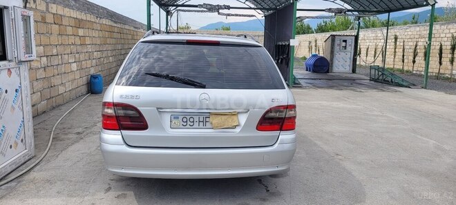 Mercedes E 220 d 2006, 412,000 km - 2.2 л - Zaqatala