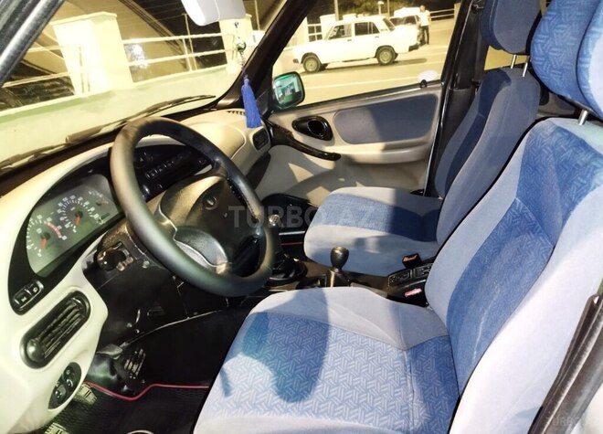 Chevrolet Niva 2005, 193,000 km - 1.7 l - Ağcabədi