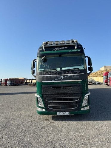 Volvo FH 500 2017, 850,000 km - 13.0 l - Bakı