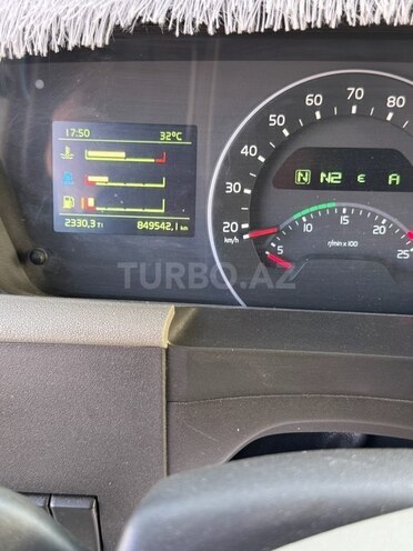 Volvo FH 500 2017, 850,000 km - 13.0 l - Bakı