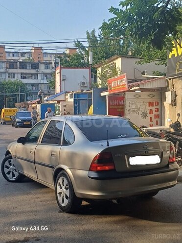 Opel Vectra 1997, 328,333 km - 1.6 l - Bakı
