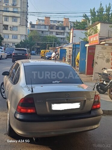 Opel Vectra 1997, 328,333 km - 1.6 l - Bakı