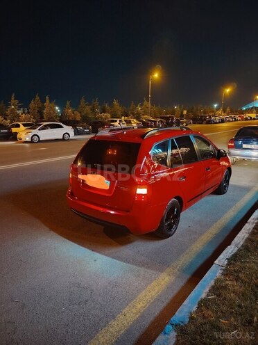 Kia Carens 2008, 260,000 km - 2.0 l - Sumqayıt