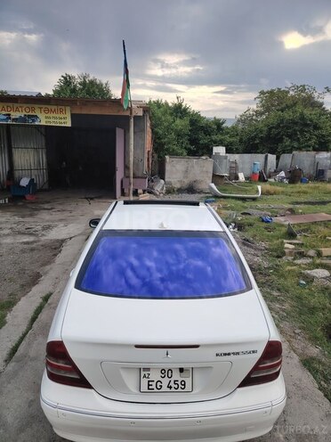 Mercedes C 200 2001, 283,000 km - 2.0 л - Zaqatala