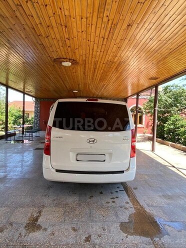 Hyundai H-1 2011, 250,000 km - 2.5 l - Lənkəran