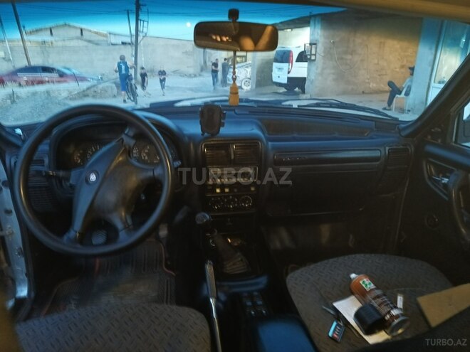 GAZ 31105 2006, 320,000 km - 2.4 l - Bakı