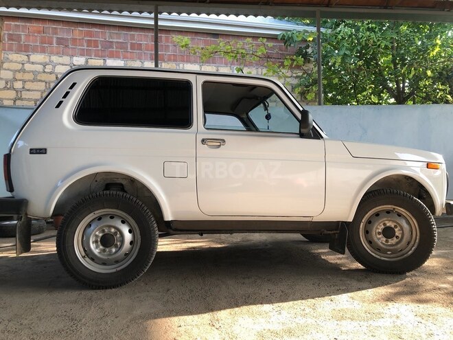 LADA (VAZ) Niva 2009, 117,547 km - 1.7 л - Tovuz