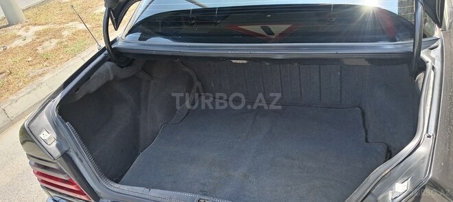 Mercedes E 220 1993, 517,000 km - 2.2 л - Bakı